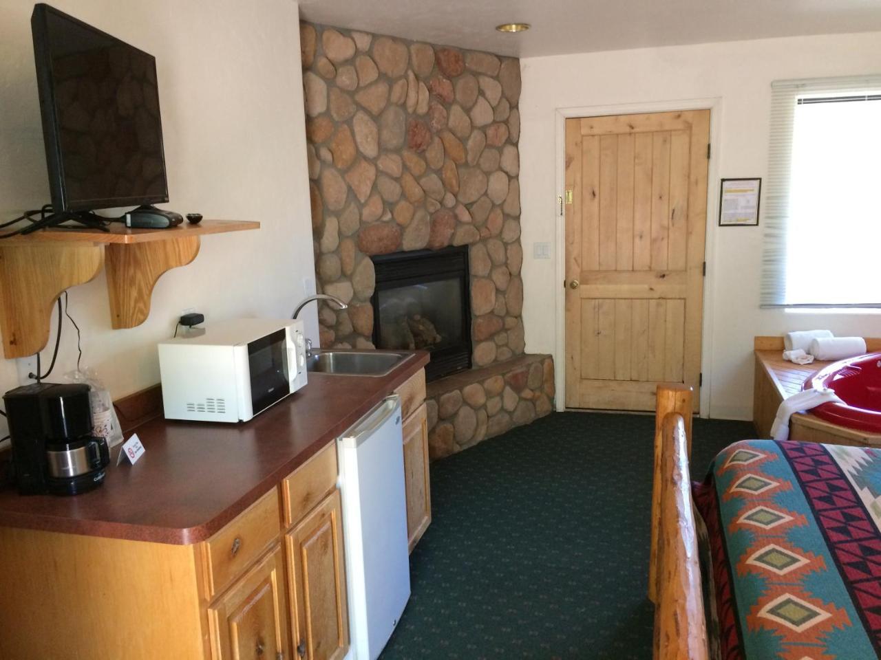 Creekside Preserve Lodge & Cabins Cordes Lakes Exterior foto